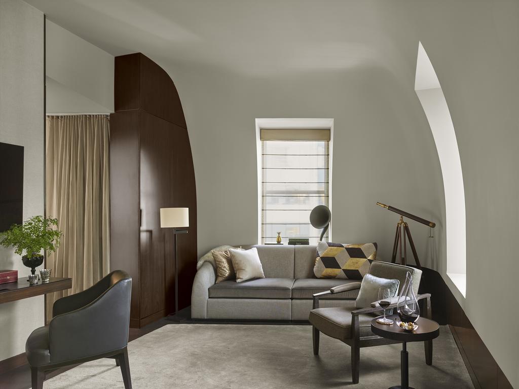 Executive Suite,1126785996:JPEG